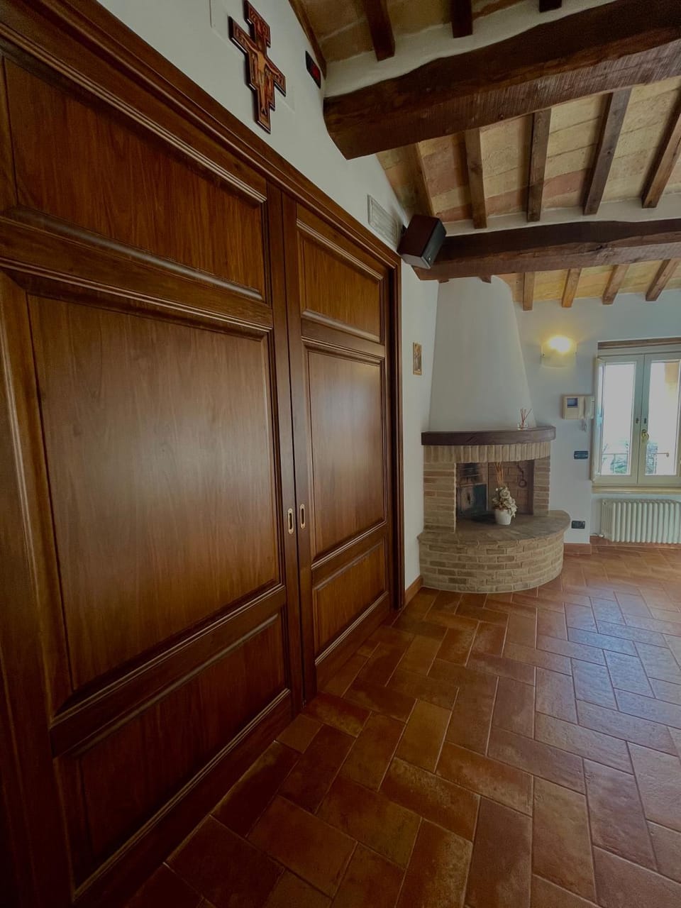 Living room, City view, flat iron