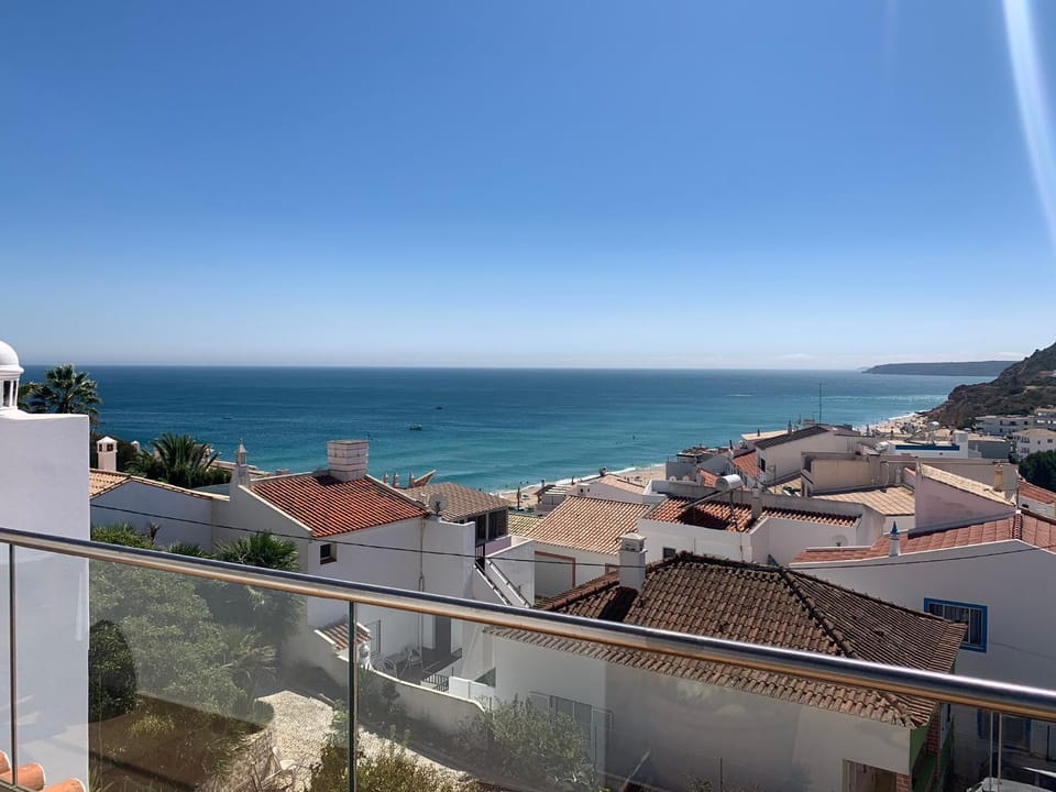 Property building, Balcony/Terrace, Beach, City view, Sea view