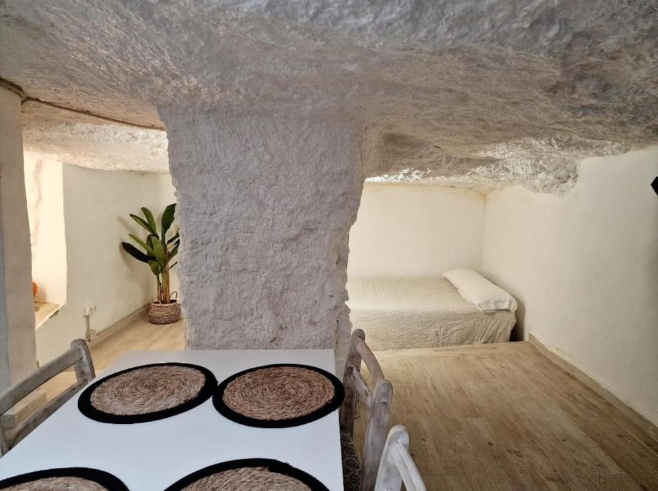 Preciosa casa-cueva con bañera Apartment in Valencian Community