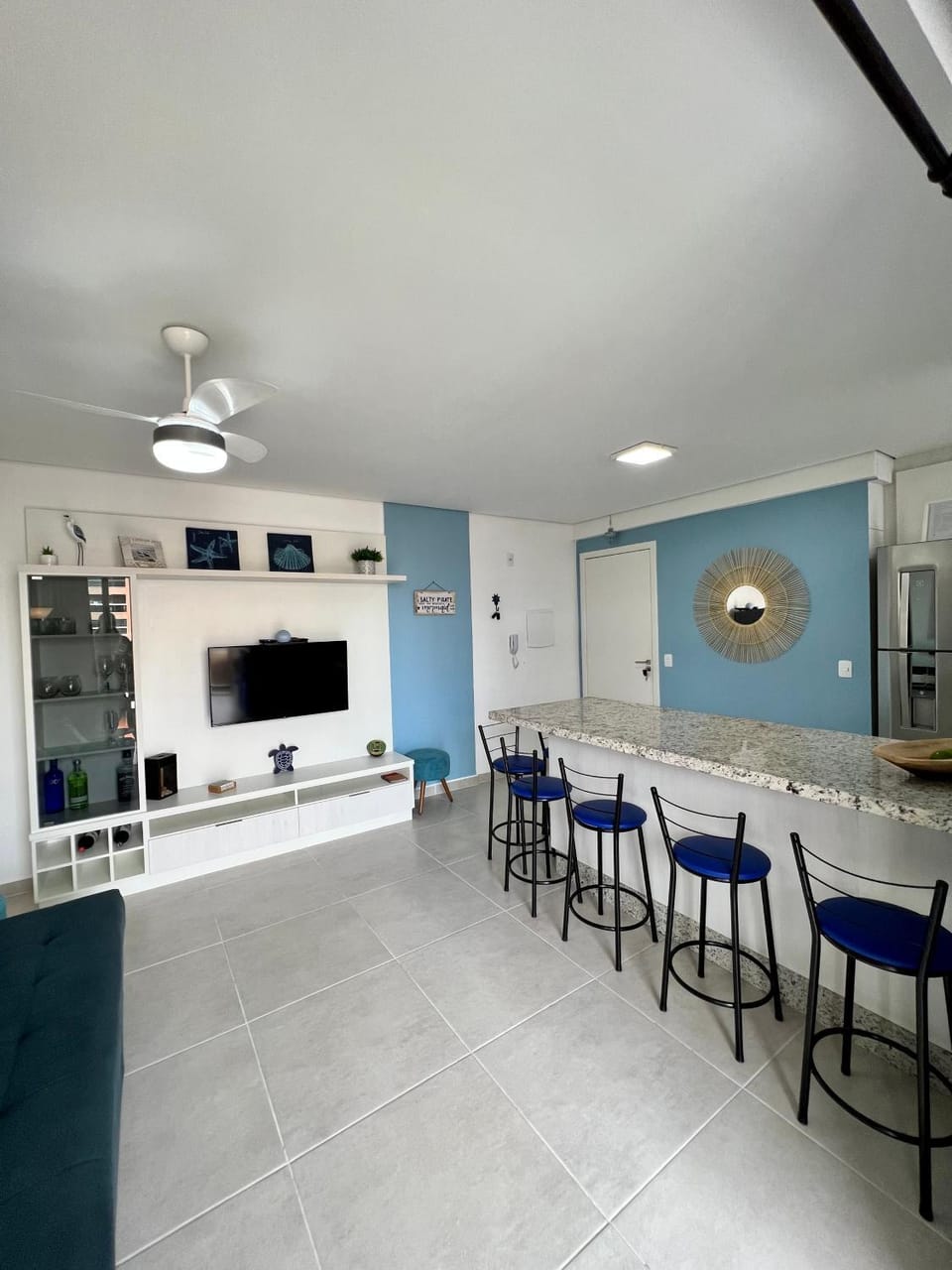 TV and multimedia, Kitchen or kitchenette, Living room, Seating area, Dining area, Evening entertainment