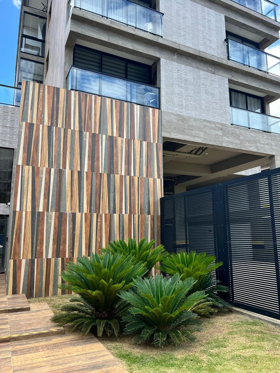 Property building, Day