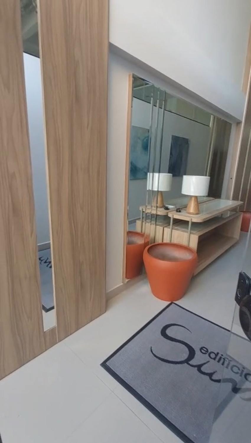 Apto novo com AC 1 quadra da praia Guaratuba PR Apartment in Guaratuba