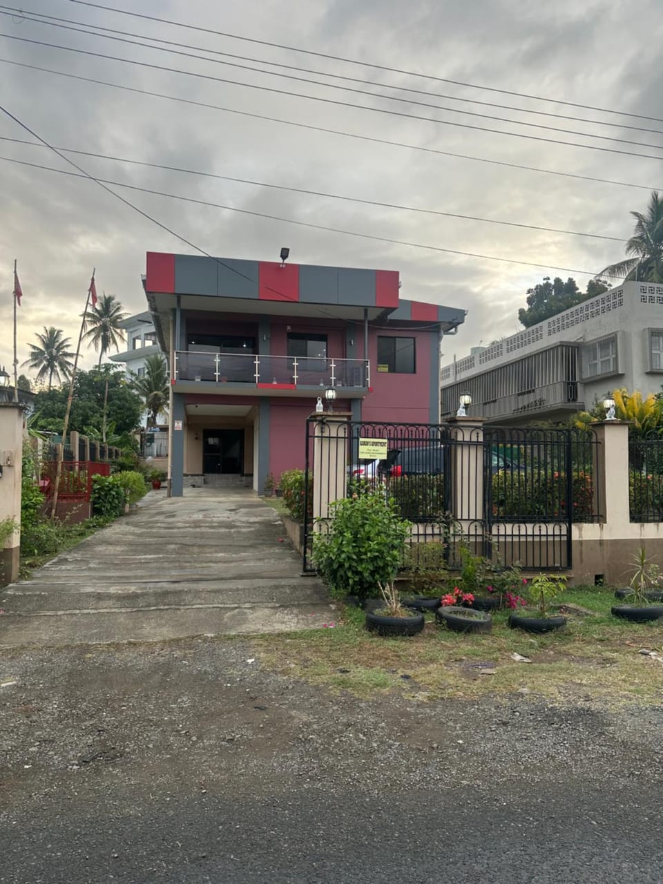 Property building, Facade/entrance