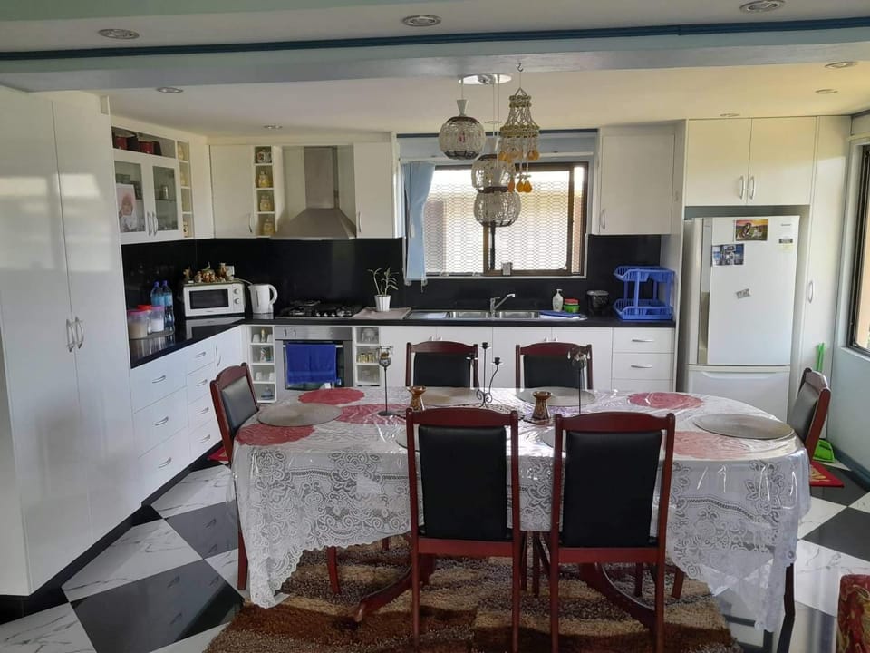 TV and multimedia, Dining area