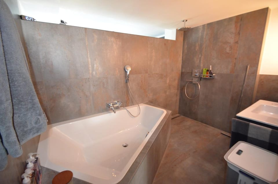 Shower, Bathroom, Bath
