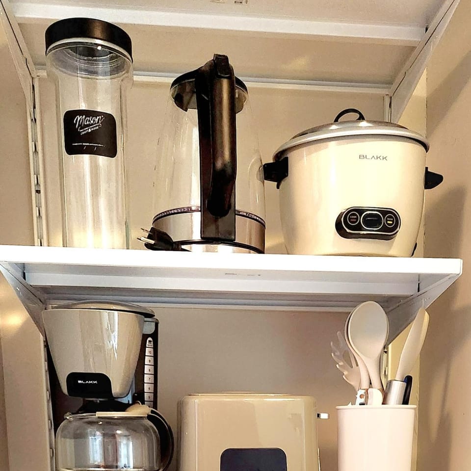 Coffee/tea facilities, Kitchen or kitchenette, minibar, toaster