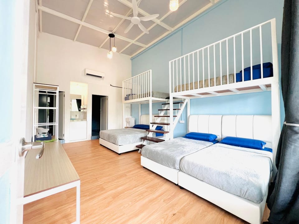 KASIH SAYANG Farmstay山下人家 House in Johor