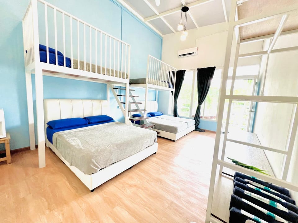 KASIH SAYANG Farmstay山下人家 House in Johor