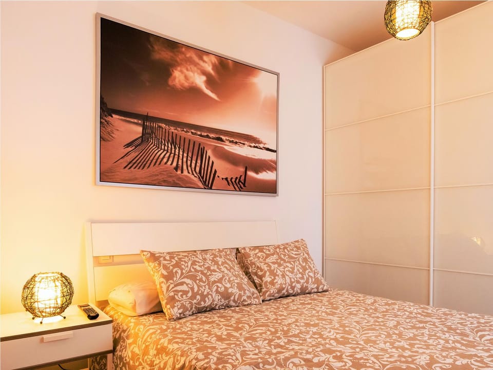 Bed, Bedroom, wardrobe