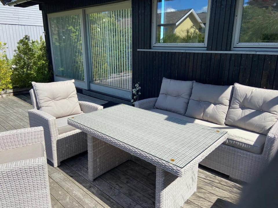 Seating area
