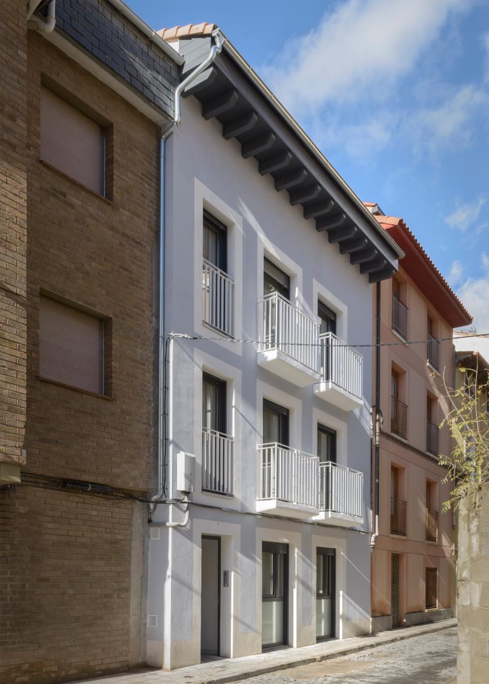 Property building, Neighbourhood, Street view