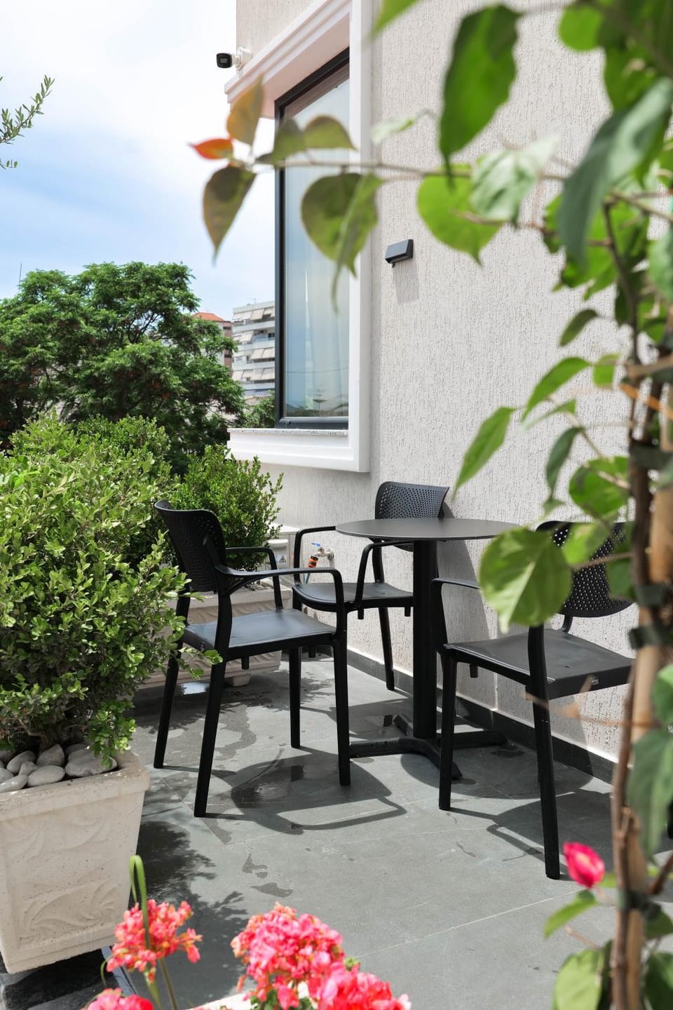 Patio, Spring, Day, Garden, View (from property/room), Balcony/Terrace, Garden view