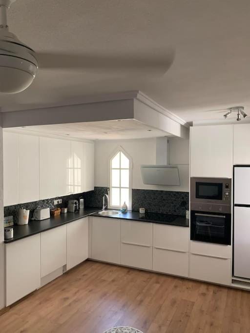 Coffee/tea facilities, Kitchen or kitchenette, dishwasher, pet friendly, stove, toaster