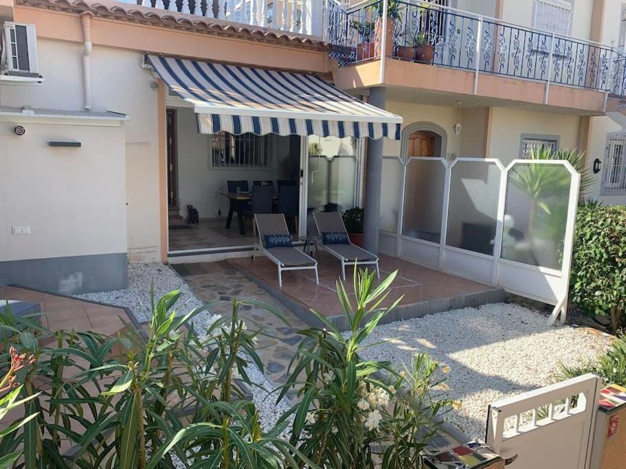 Property building, Balcony/Terrace