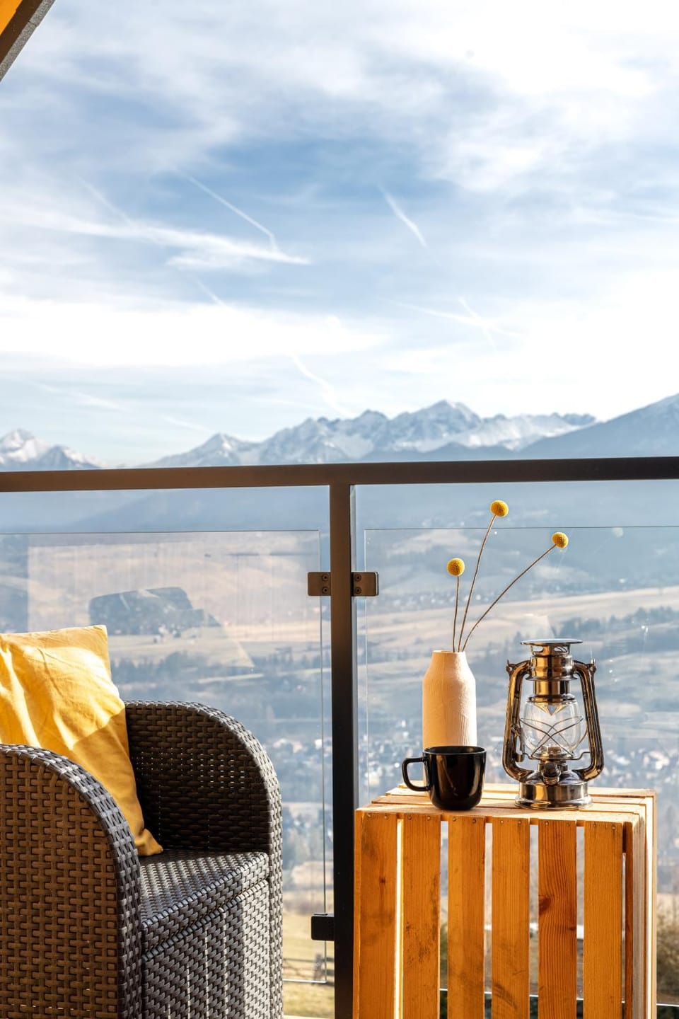 View (from property/room), Garden view, Mountain view