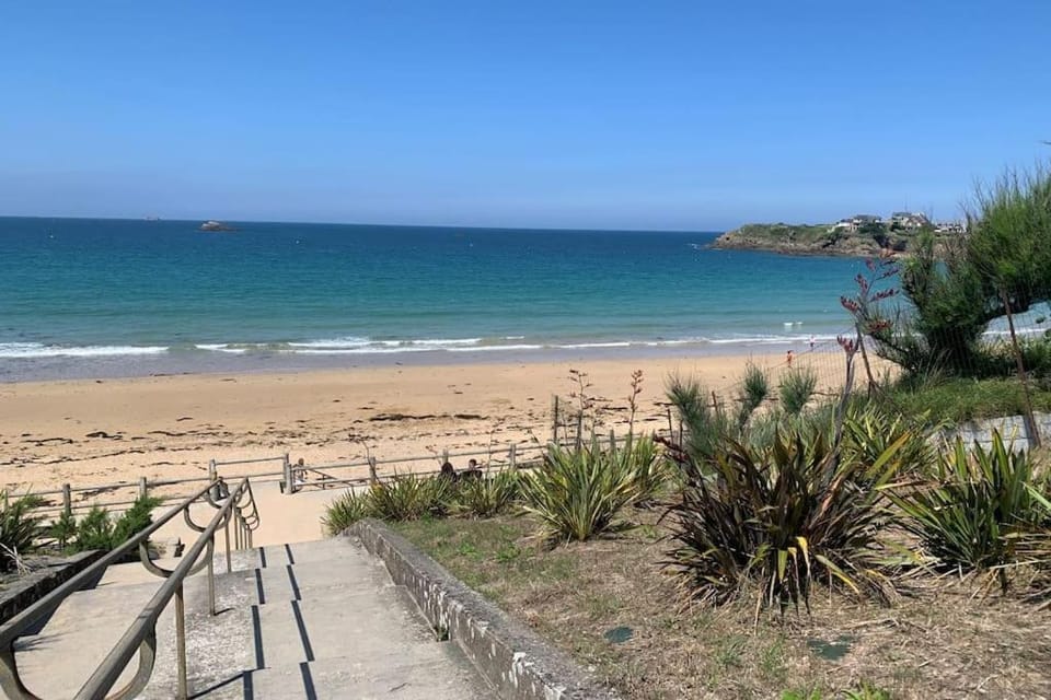 Nearby landmark, Natural landscape, Beach, Sea view