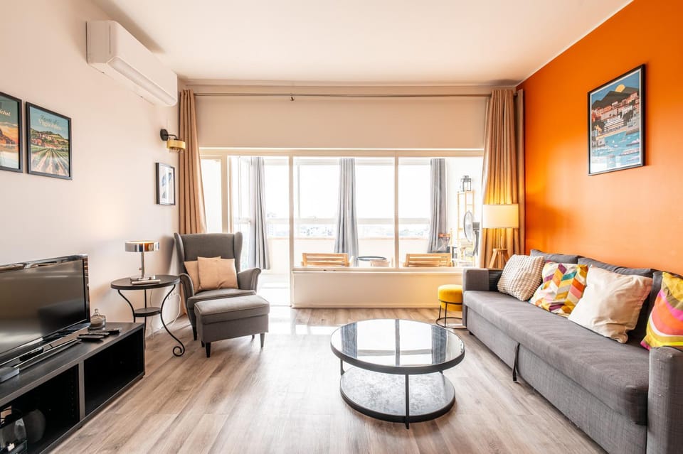 Amazing Sea View Apt with Pool Cascais - atjoanas Apartment in Cascais