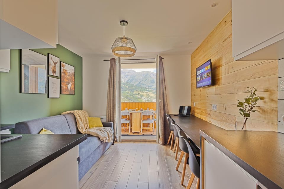 Studio de charme avec vue sur le Val d'Allos, parking et Wifi gratuit Apartment in Allos