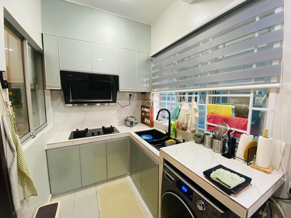 dishwasher, stove, washing machine