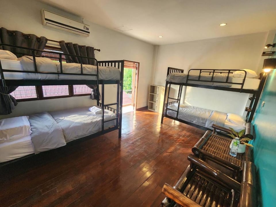 Blue Moon House - A budget hostel for easy travellers Hostel in Chiang Mai