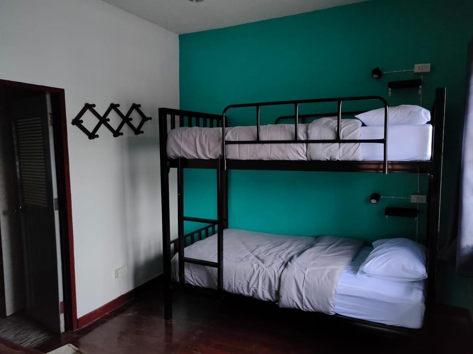 bunk bed