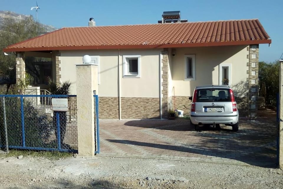Property building, Parking