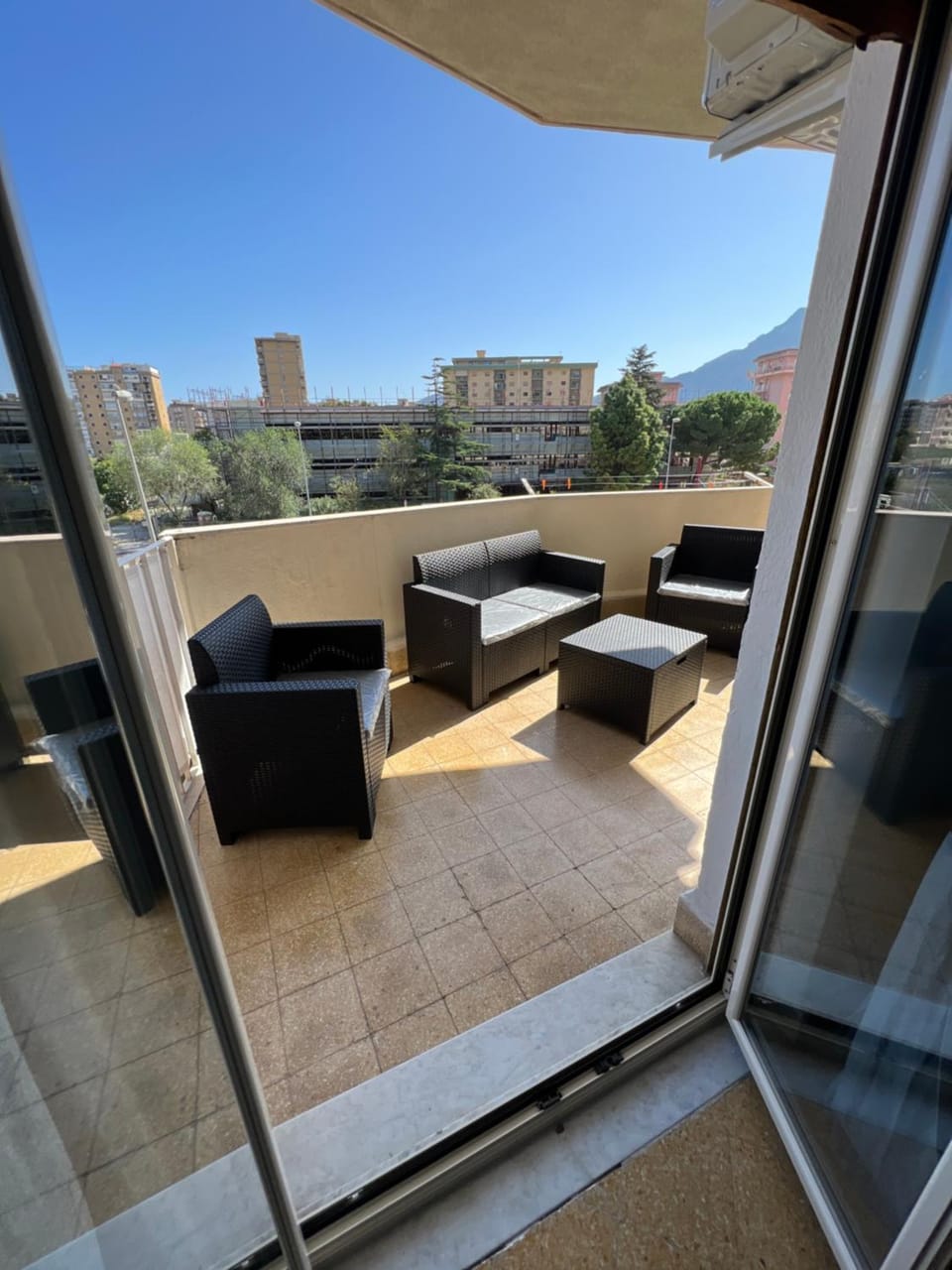 View (from property/room), Balcony/Terrace