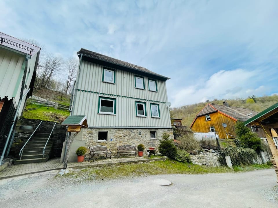 Property building, Natural landscape