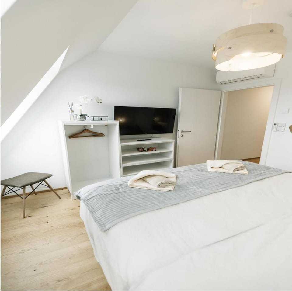 OrestaLiving - View of Vienna Apartment in Vienna
