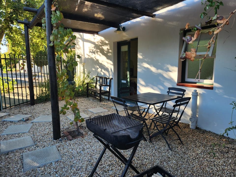 Patio, BBQ facilities, Garden, Quiet street view
