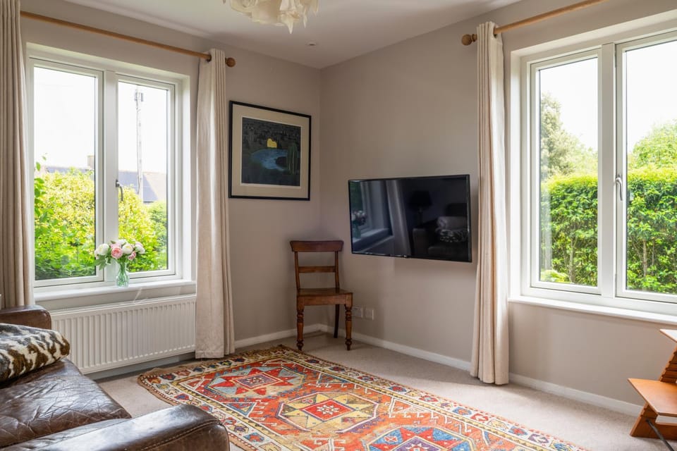 Communal lounge/ TV room, TV and multimedia