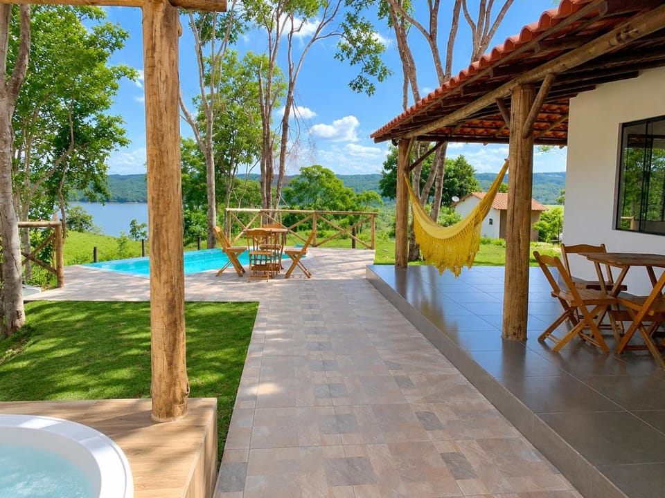 Casa com Jacuzzi Charme Corumbá House in State of Goiás
