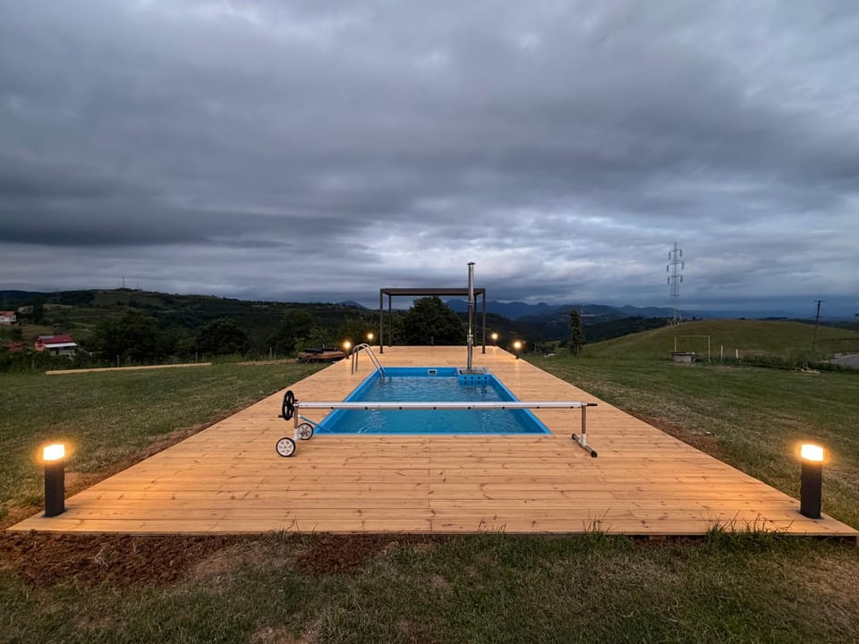 Day, Natural landscape, Pool view, Swimming pool