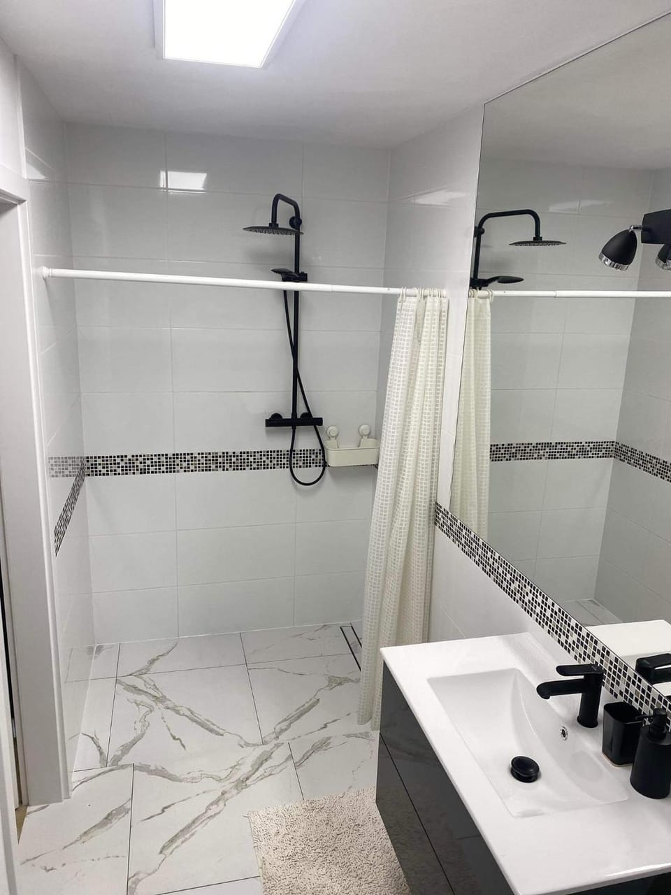 Apartament u Przewodnika Sudeckiego Apartment in Lower Silesian Voivodeship