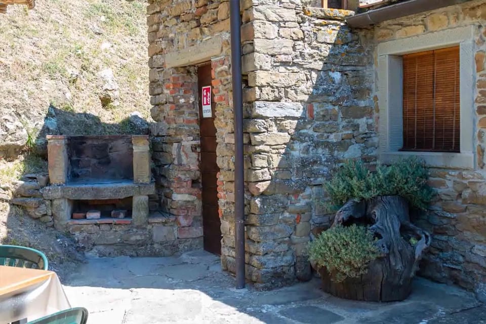 Property building, BBQ facilities