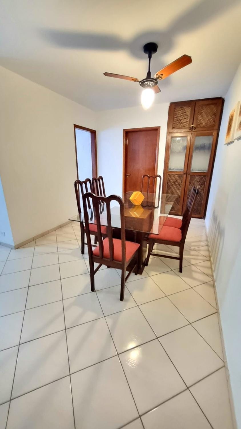 Living room, Seating area, Dining area, fireplace