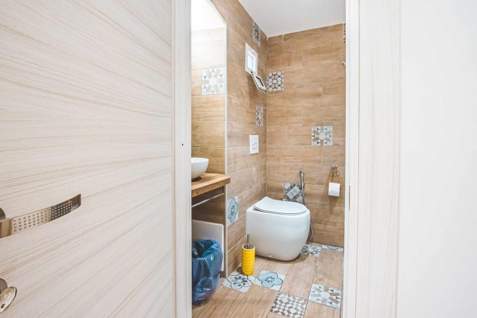 Shower, Toilet, Bathroom, bidet