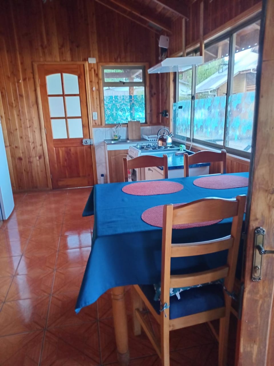 El Avellano House in Los Lagos, Chile