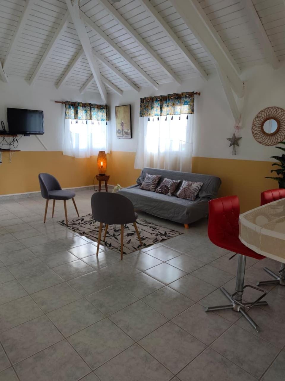 TV and multimedia, Living room, Seating area