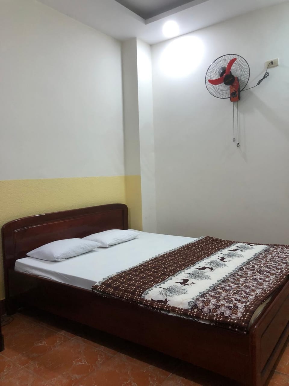 Bed, Photo of the whole room, Bedroom, fireplace