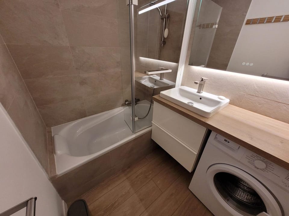 Appartement rénové, calme, proche centre, parking, Wifi inclus Apartment in Les Gets