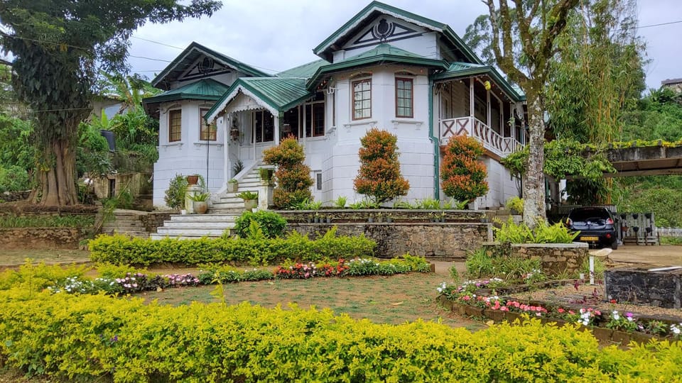 Property building, Spring, Day, Garden, Garden view