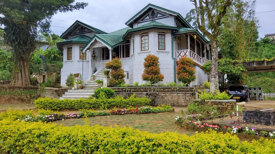 Property building, Spring, Day, Garden, Garden view