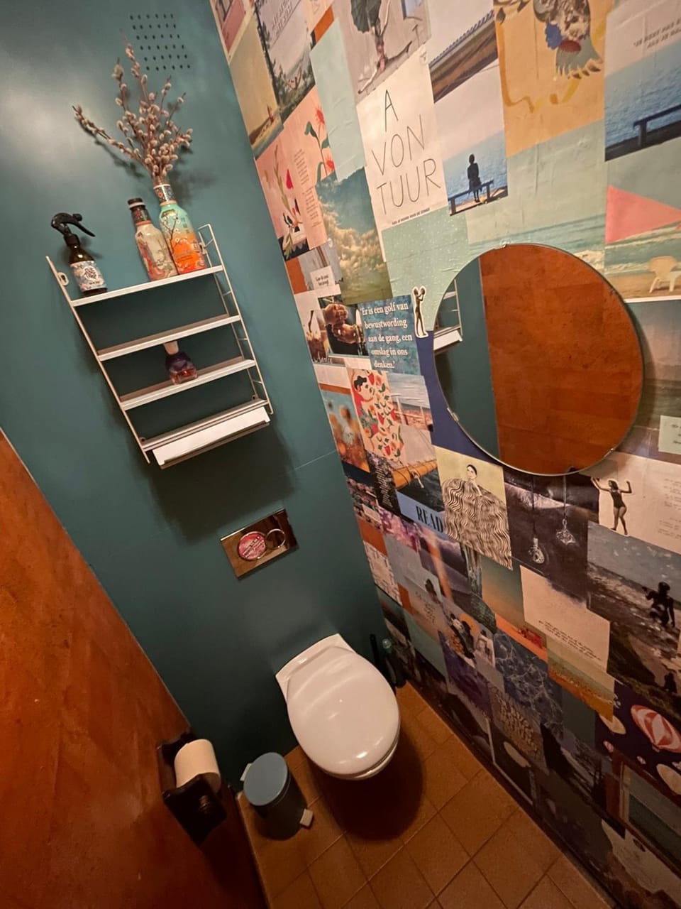 Toilet, Decorative detail