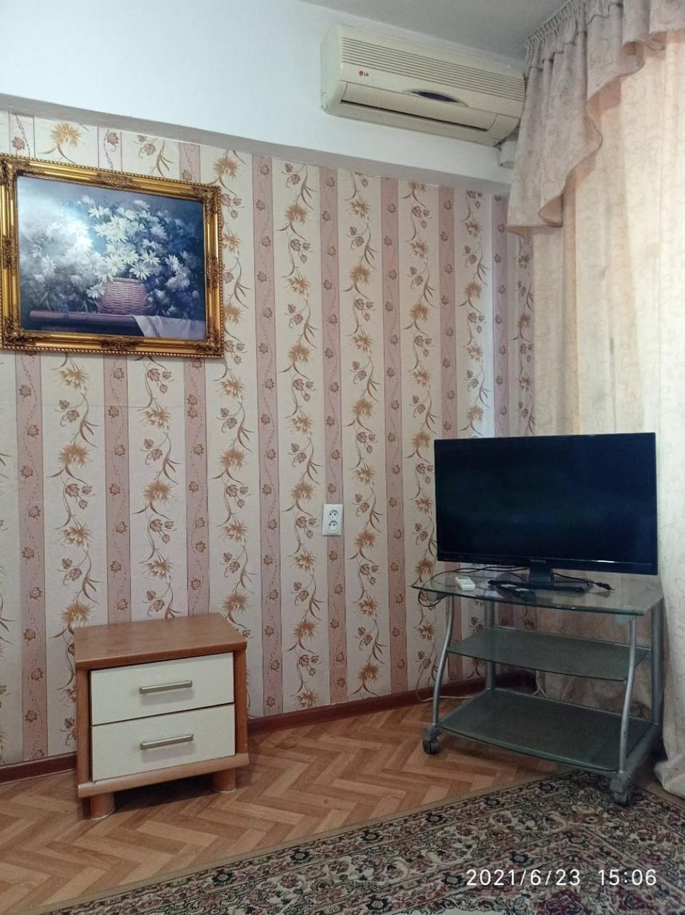 TV and multimedia, air conditioner