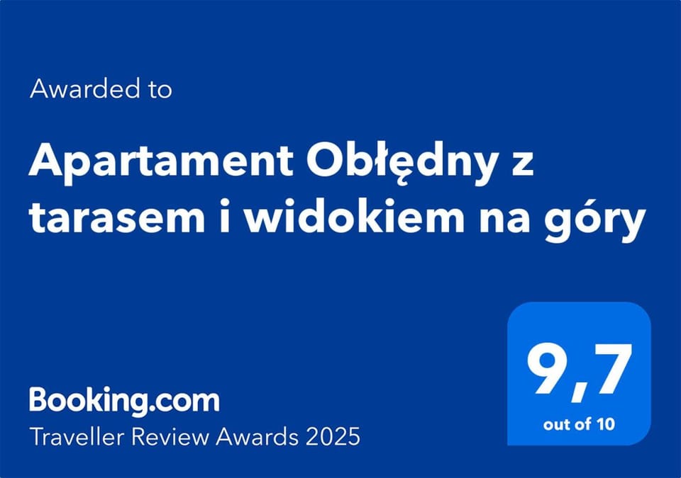 Apartament Obłędny z tarasem, widokiem na góry, parkingiem i miejscem do przechowywania rowerów w Kudowie-Zdroju Apartment in Lower Silesian Voivodeship