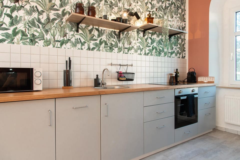 Coffee/tea facilities, Kitchen or kitchenette, dishwasher, minibar, pet friendly, stove, toaster