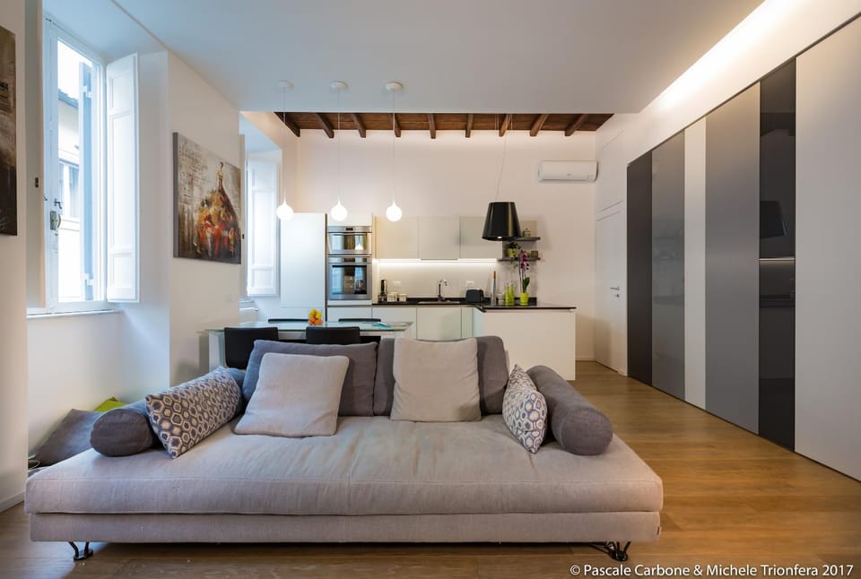 Bed, Kitchen or kitchenette, Living room