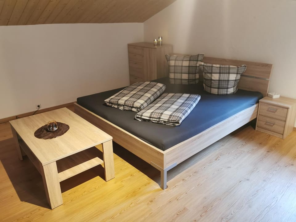 Living room, Bedroom