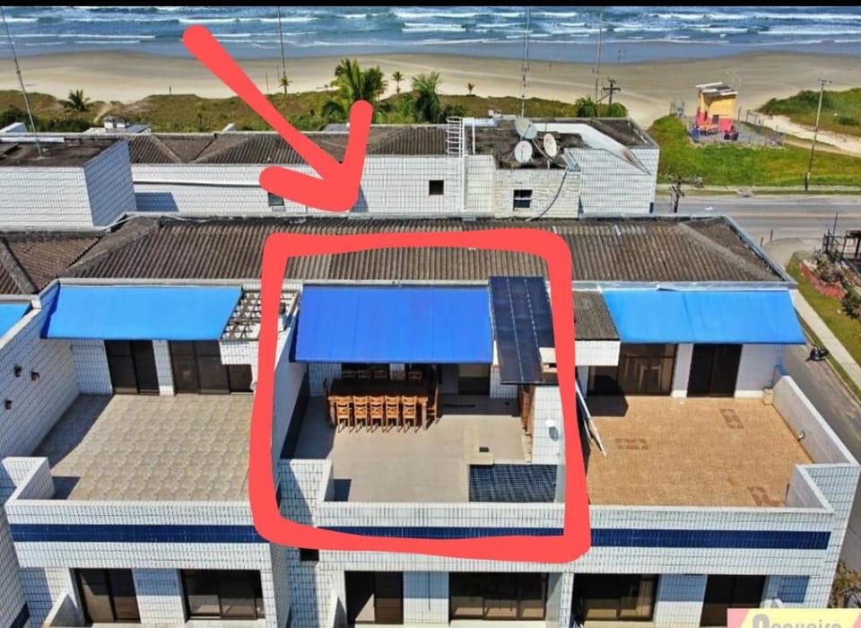Apartamento Duplex pé na areia em Boracéia Apartment in Bertioga